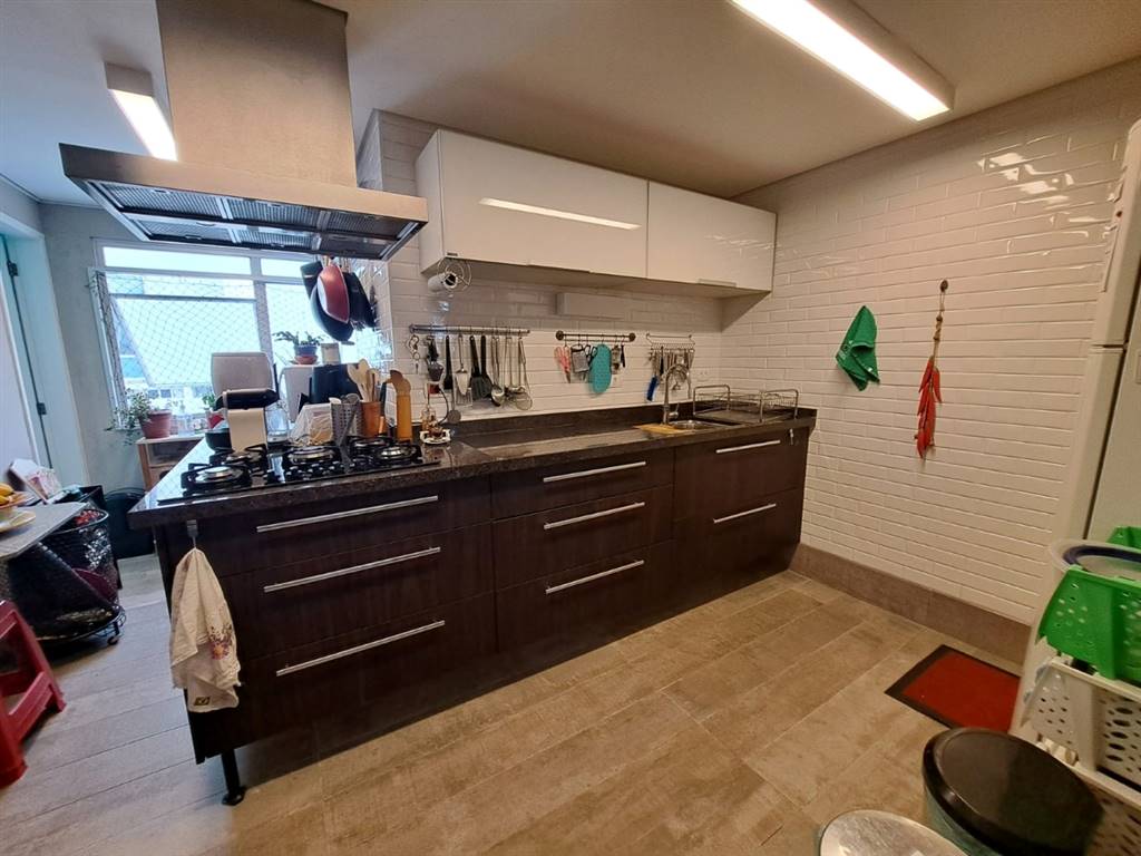 Apartamento com 3 quartos e 145 m² em Vila Guilhermina, Praia Grande