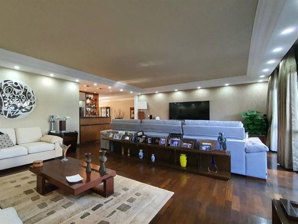 Apartamento com 4 quartos e 300 m² em Vila Guilhermina, Praia Grande