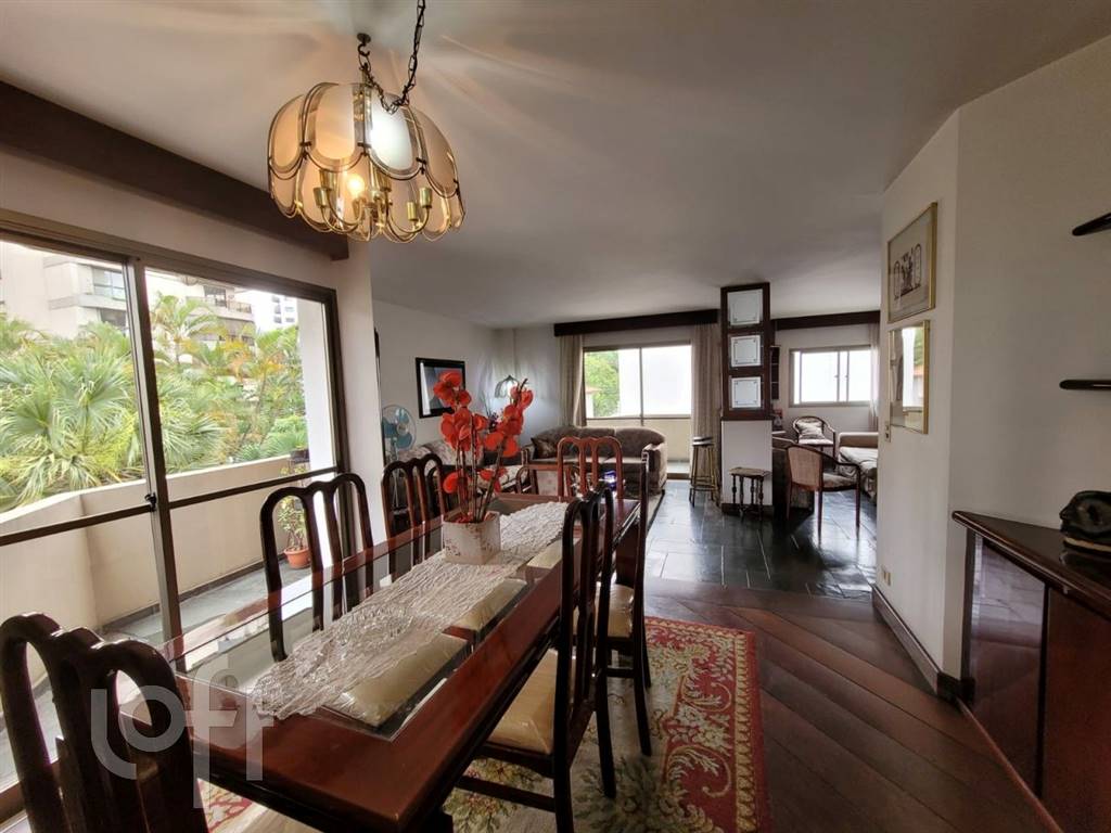 Apartamento com 3 quartos e 160 m² em Vila Guilhermina, Praia Grande