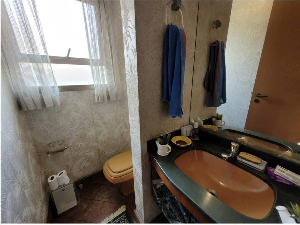 Apartamento com 3 quartos e 160 m² em Vila Guilhermina, Praia Grande