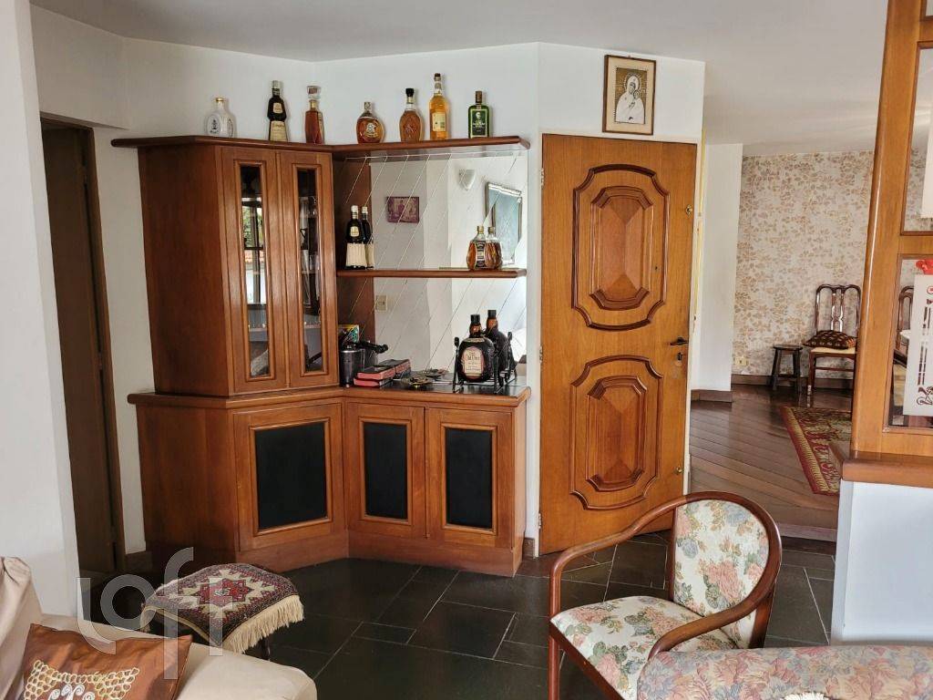Apartamento com 3 quartos e 160 m² em Vila Guilhermina, Praia Grande