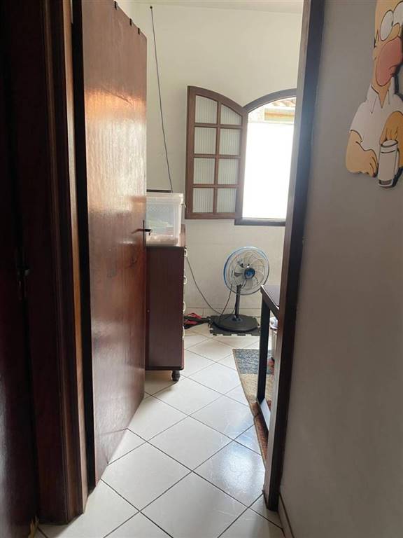 Casa com 5 quartos e 350 m² em Vila Guilhermina, Praia Grande