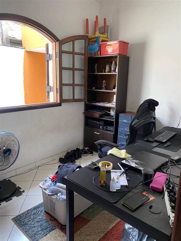 Casa com 5 quartos e 350 m² em Vila Guilhermina, Praia Grande