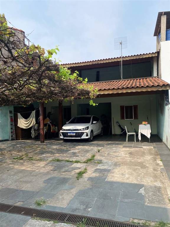 Casa com 5 quartos e 350 m² em Vila Guilhermina, Praia Grande