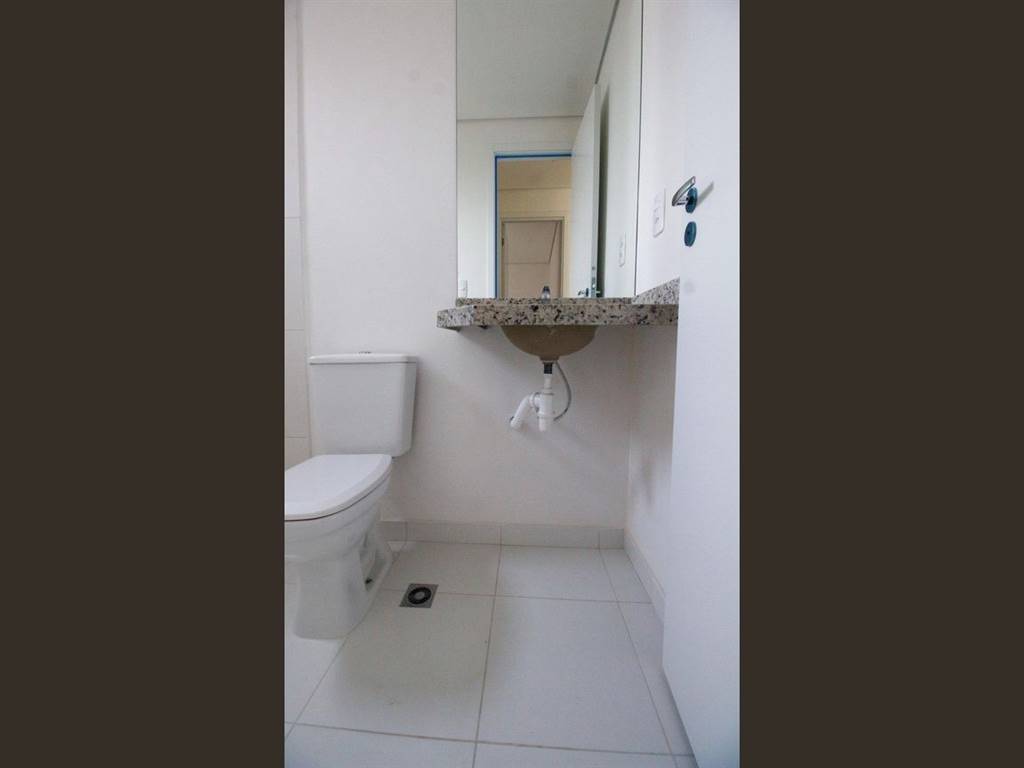 Apartamento com 2 quartos e 75 m² em Vila Guilhermina, Praia Grande
