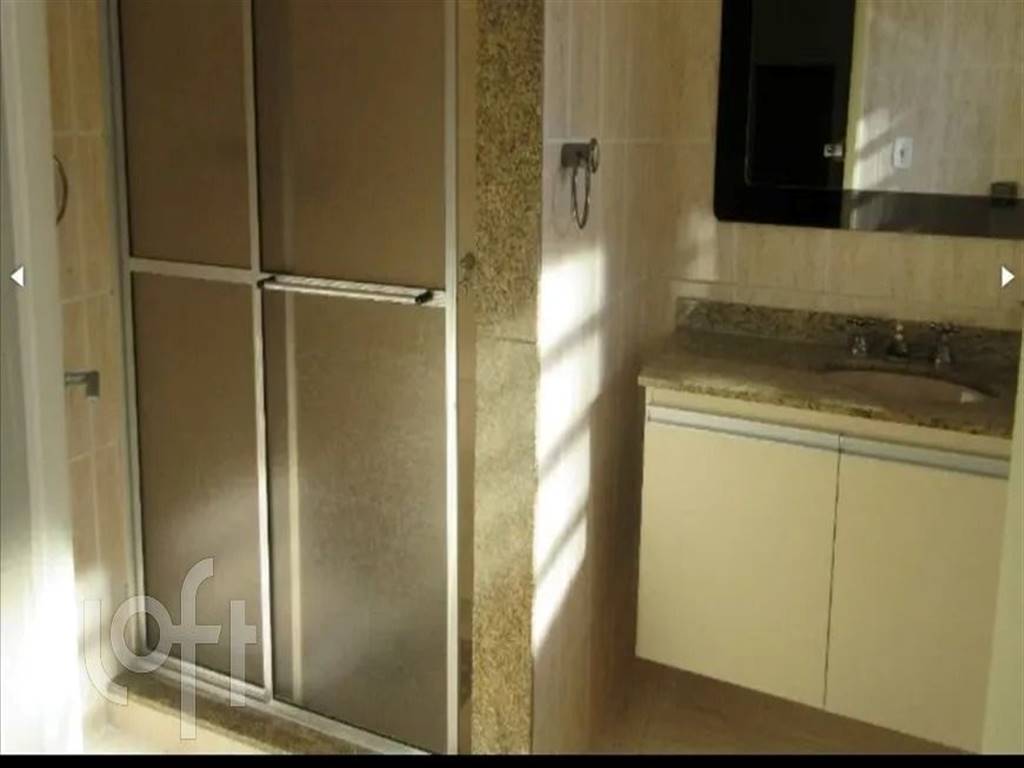 Casa com 4 quartos e 180 m² em Vila Guilhermina, Praia Grande