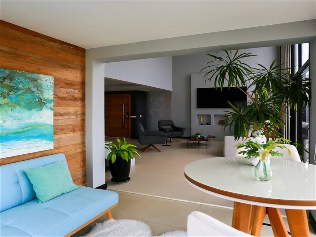 Apartamento com 3 quartos e 184 m² em Vila Guilhermina, Praia Grande