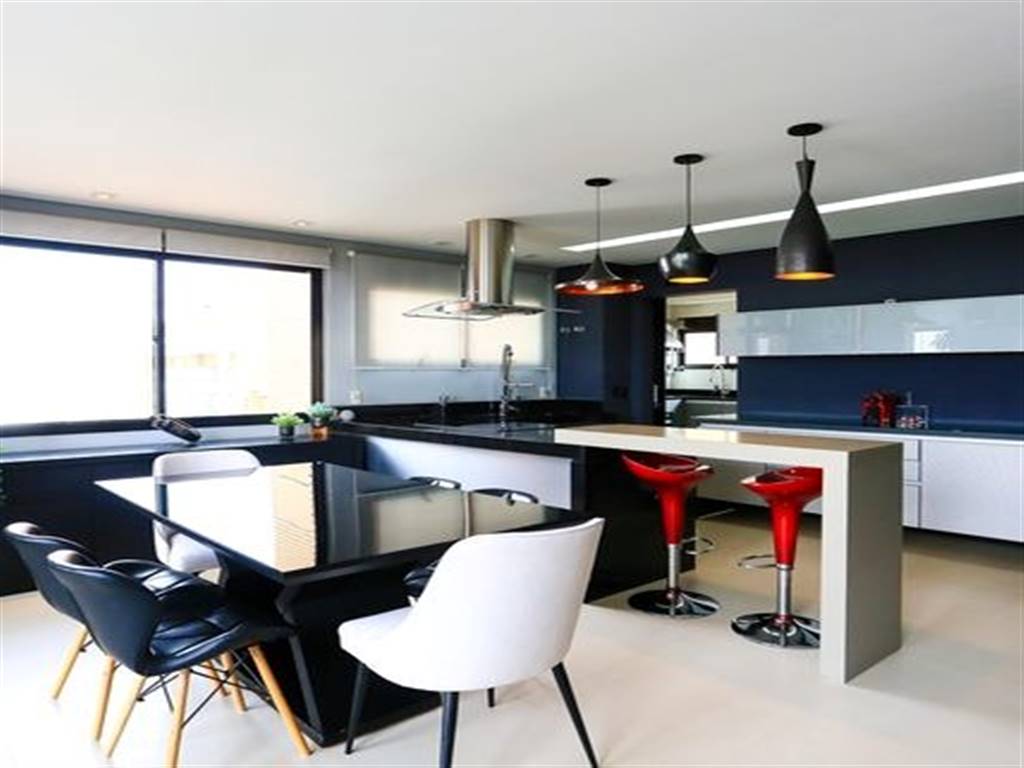 Apartamento com 3 quartos e 184 m² em Vila Guilhermina, Praia Grande