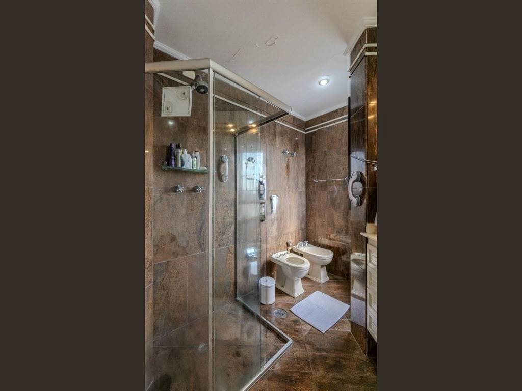 Apartamento com 4 quartos e 290 m² em Vila Guilhermina, Praia Grande