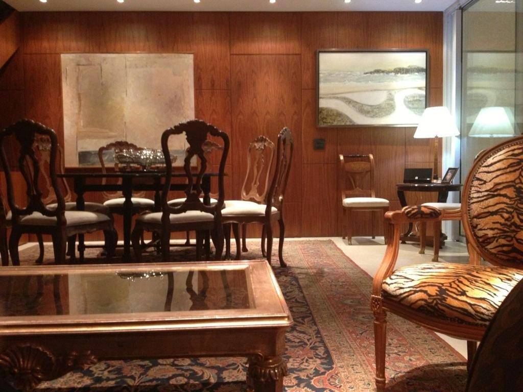Apartamento com 4 quartos e 210 m² em Vila Guilhermina, Praia Grande