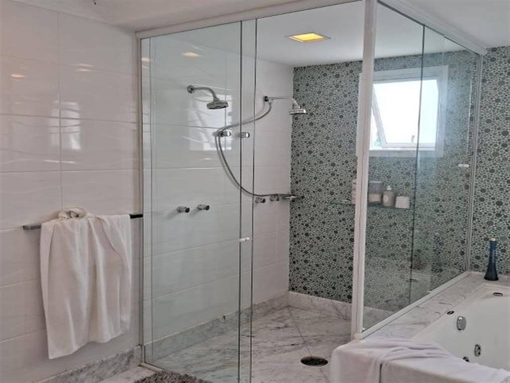 Apartamento com 4 quartos e 300 m² em Vila Guilhermina, Praia Grande