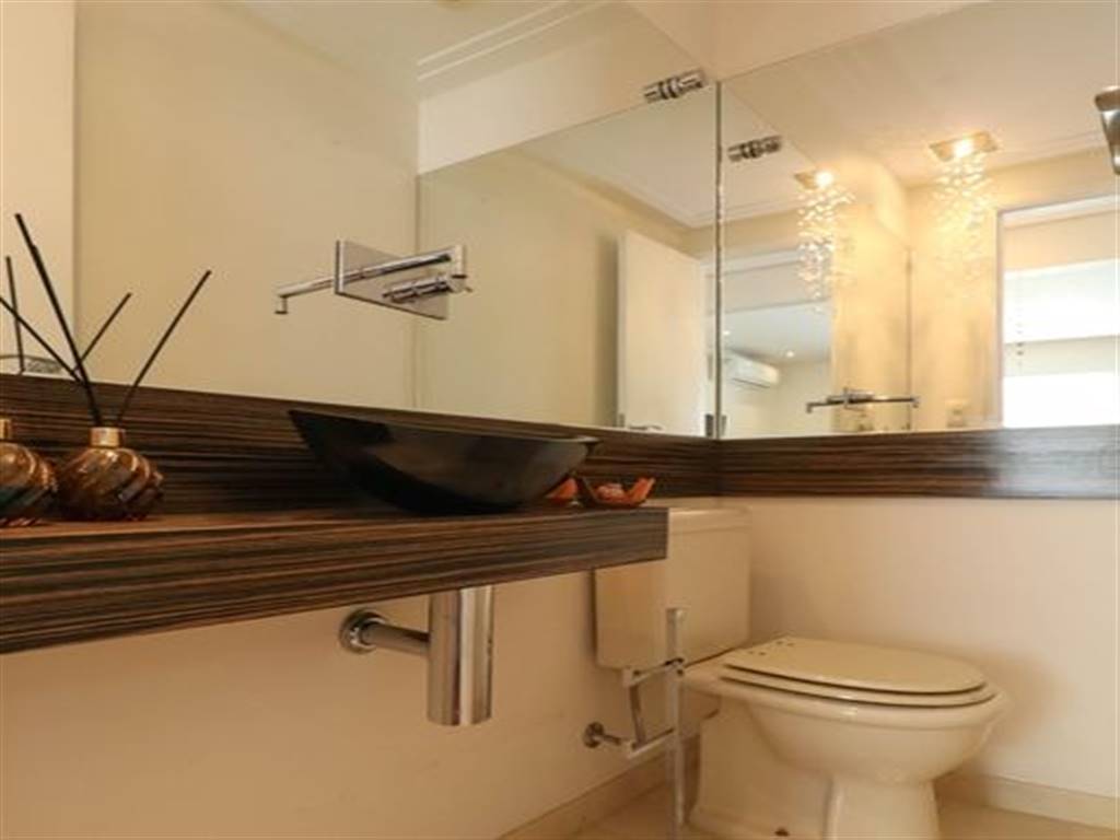 Apartamento com 4 quartos e 139 m² em Vila Guilhermina, Praia Grande