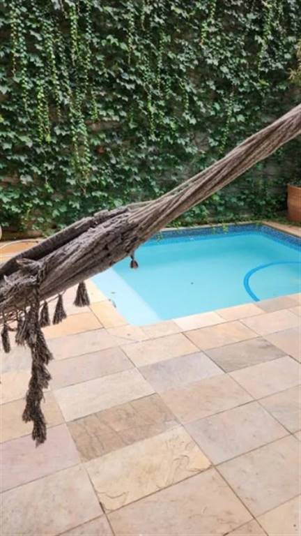Casa com 4 quartos e 300 m² em Vila Guilhermina, Praia Grande