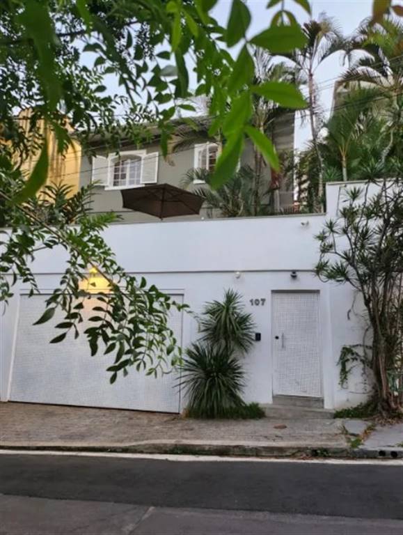 Casa com 4 quartos e 300 m² em Vila Guilhermina, Praia Grande