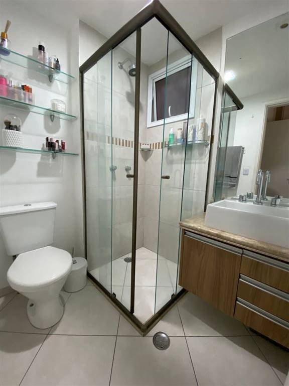 Apartamento com 2 quartos e 87 m² em Vila Guilhermina, Praia Grande