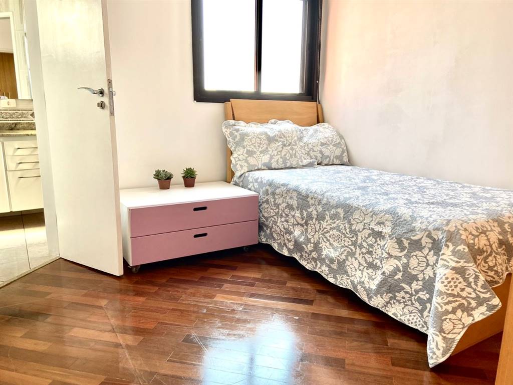 Apartamento com 3 quartos e 188 m² em Vila Guilhermina, Praia Grande