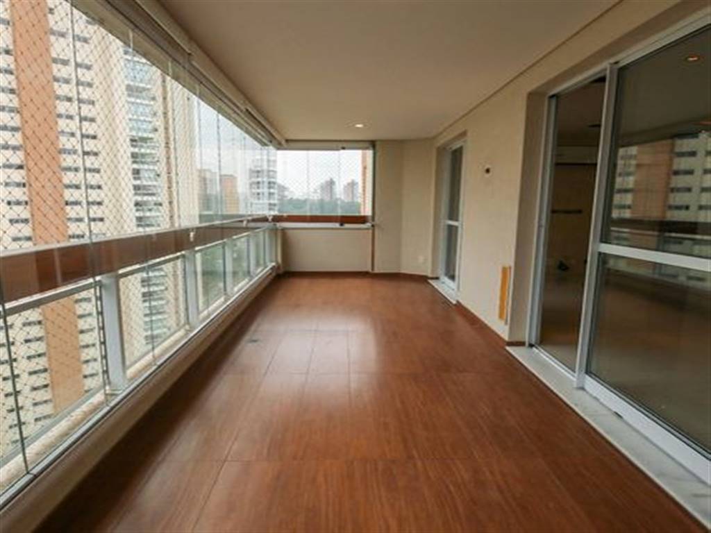 Apartamento com 3 quartos e 163 m² em Vila Guilhermina, Praia Grande