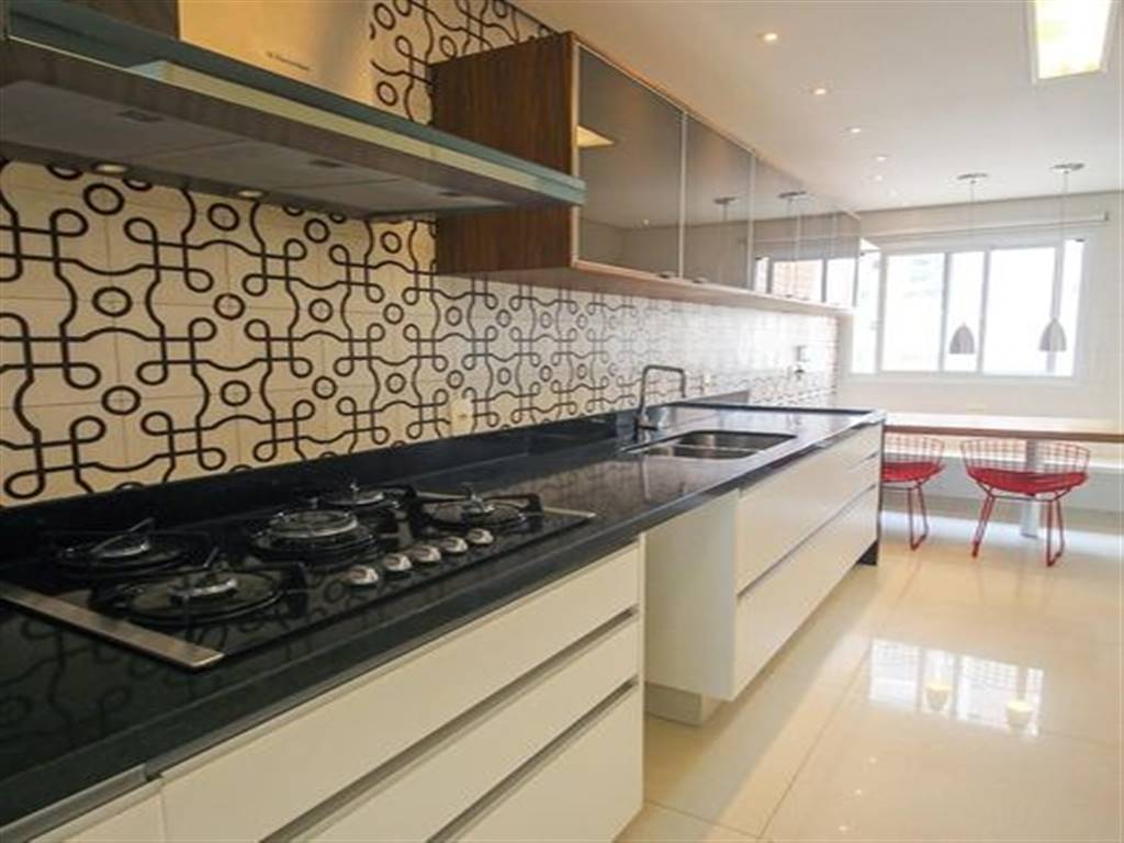 Apartamento com 3 quartos e 163 m² em Vila Guilhermina, Praia Grande