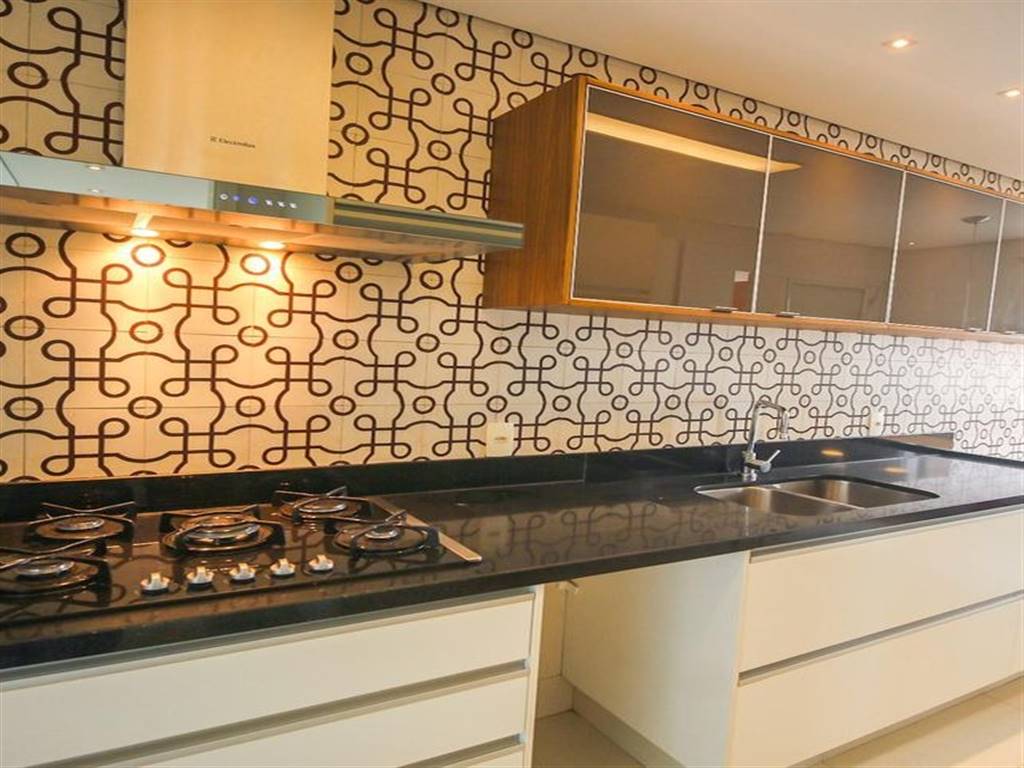 Apartamento com 3 quartos e 163 m² em Vila Guilhermina, Praia Grande