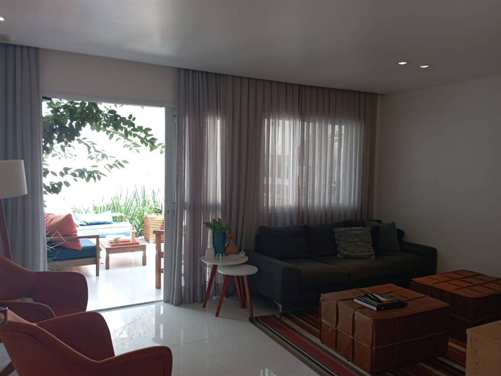 Casa com 3 quartos e 180 m² em Vila Guilhermina, Praia Grande