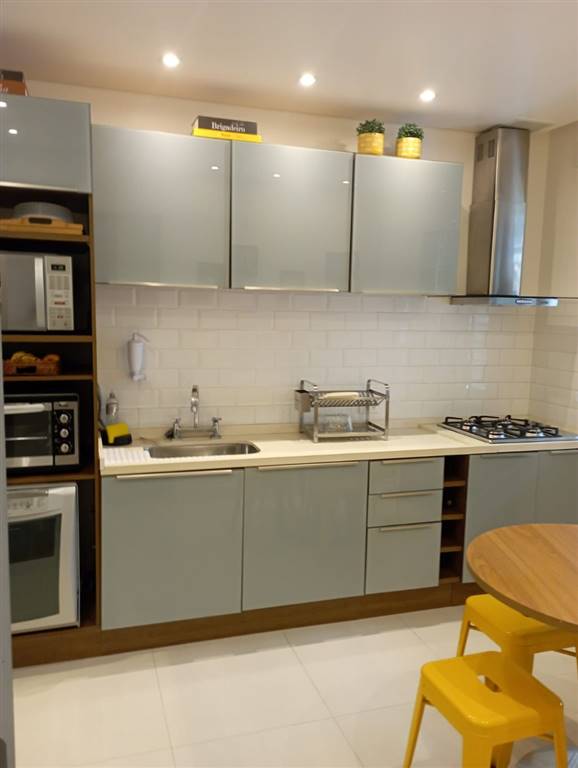 Casa com 3 quartos e 180 m² em Vila Guilhermina, Praia Grande
