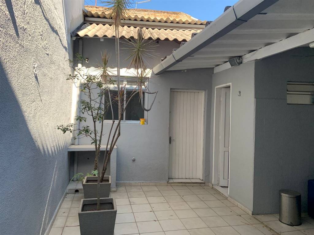Casa com 1 quarto e 160 m² em Vila Guilhermina, Praia Grande