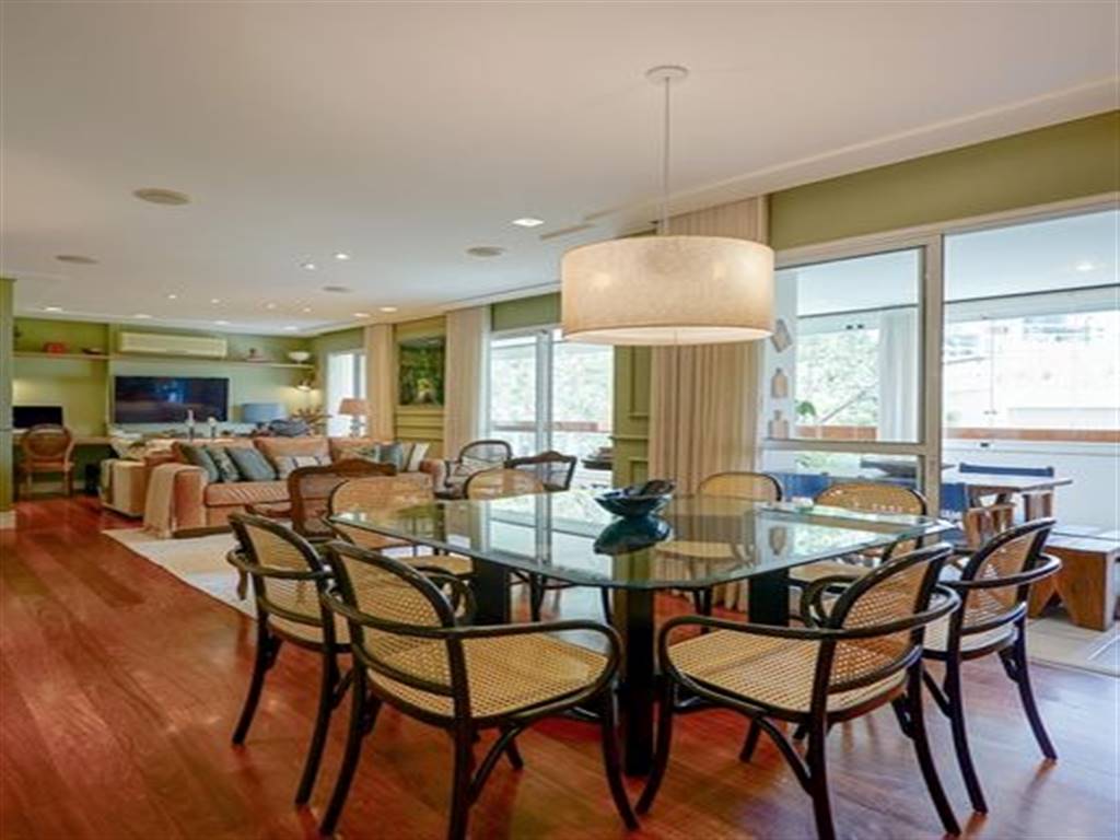 Apartamento com 3 quartos e 163 m² em Vila Guilhermina, Praia Grande