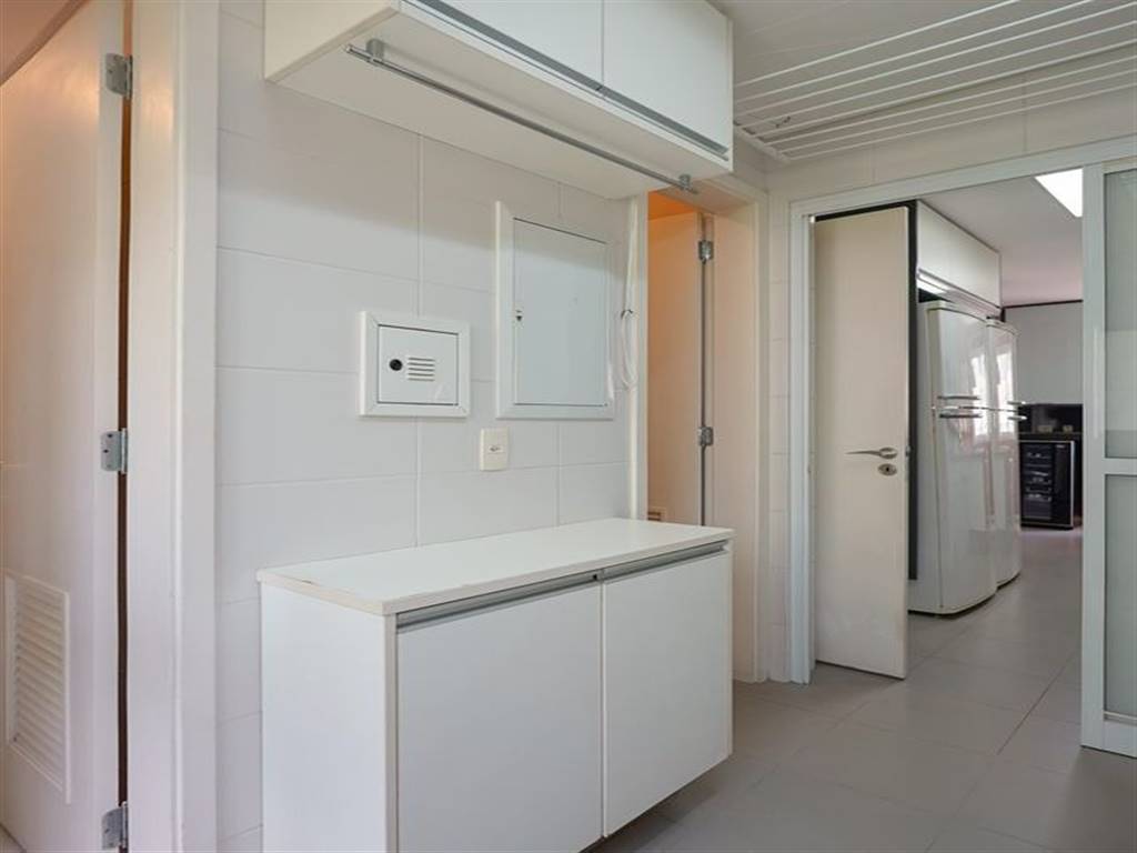 Apartamento com 3 quartos e 163 m² em Vila Guilhermina, Praia Grande