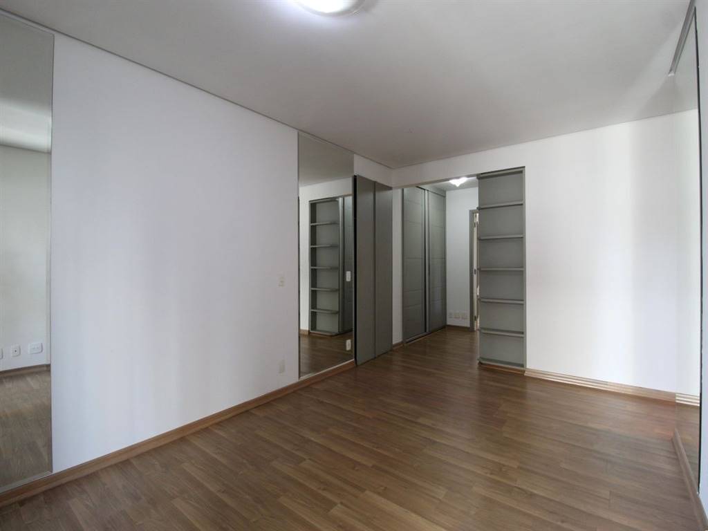 Apartamento com 3 quartos e 262 m² em Vila Guilhermina, Praia Grande