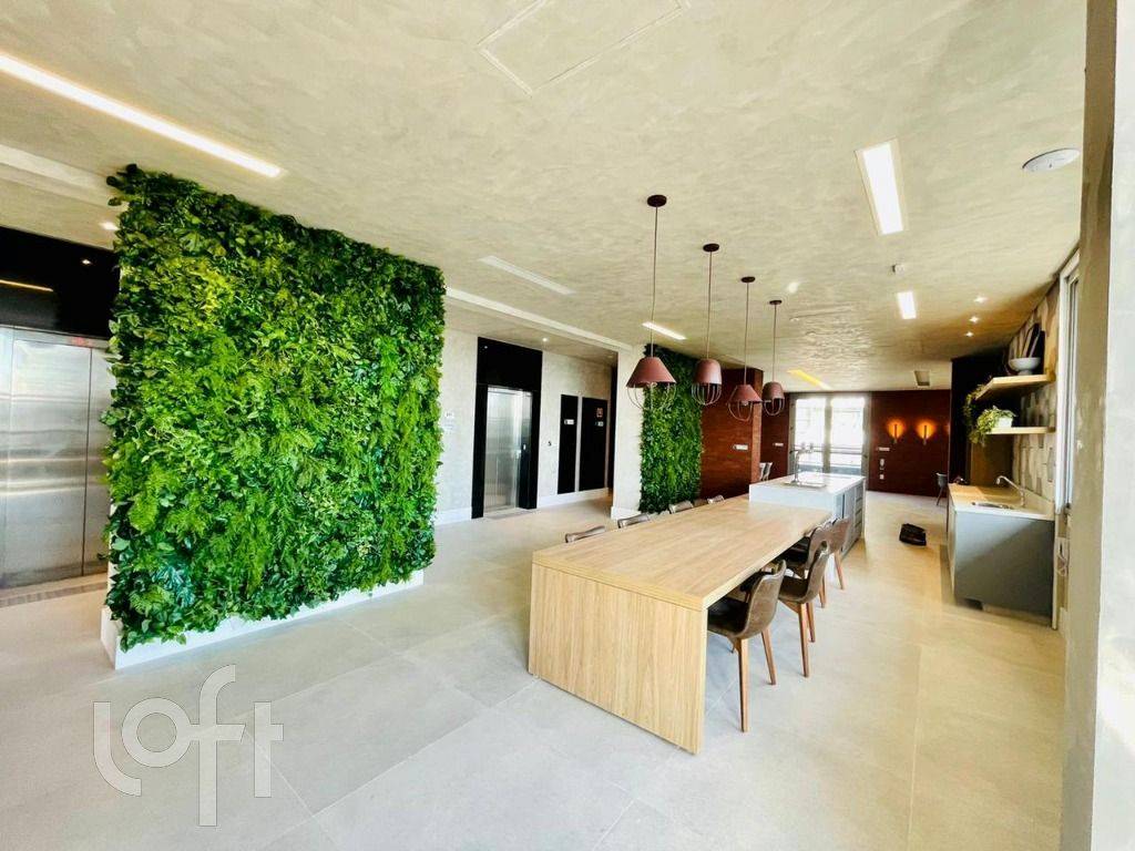 Apartamento com 1 quarto e 30 m² em Vila Guilhermina, Praia Grande