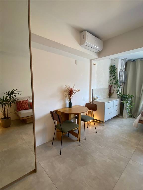 Apartamento com 1 quarto e 30 m² em Vila Guilhermina, Praia Grande