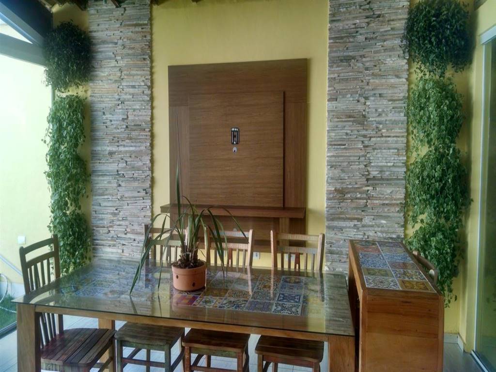 Casa com 3 quartos e 170 m² em Vila Guilhermina, Praia Grande