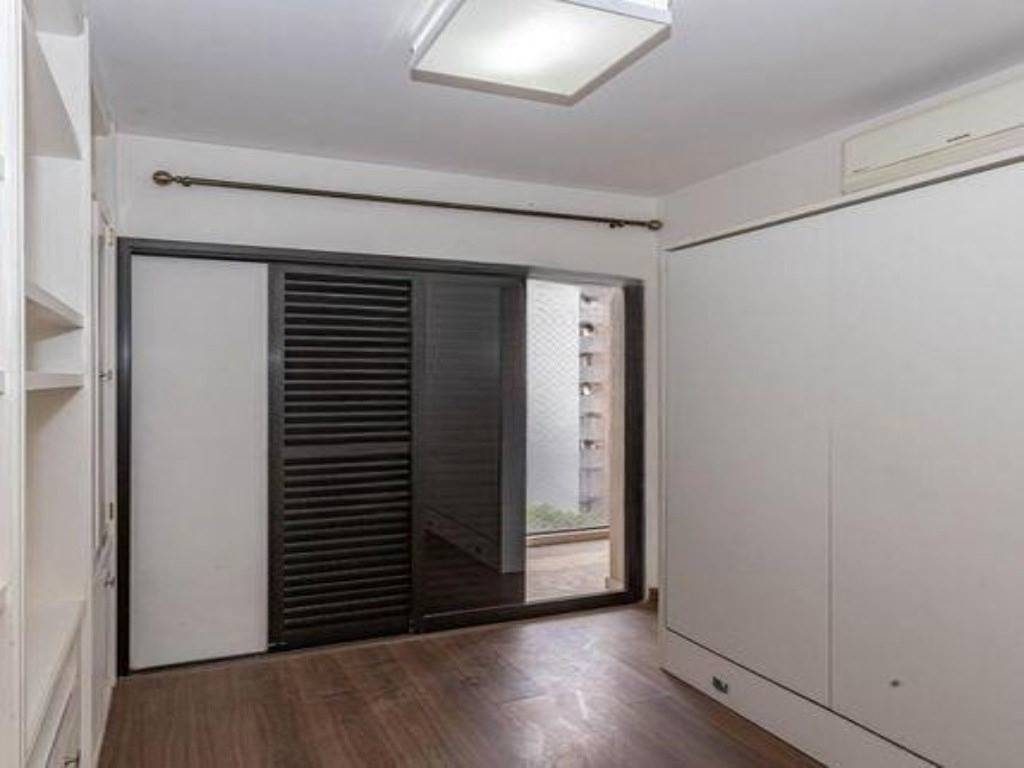 Apartamento com 3 quartos e 116 m² em Vila Guilhermina, Praia Grande