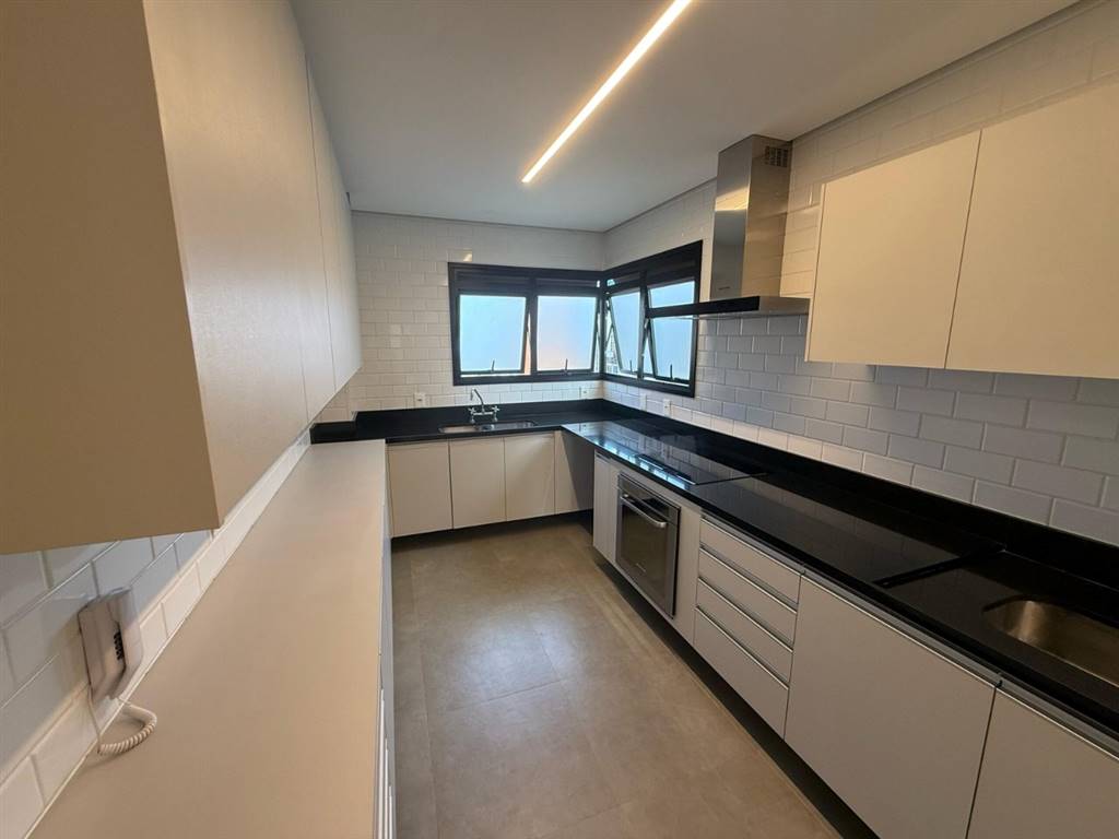 Apartamento com 3 quartos e 226 m² em Vila Guilhermina, Praia Grande