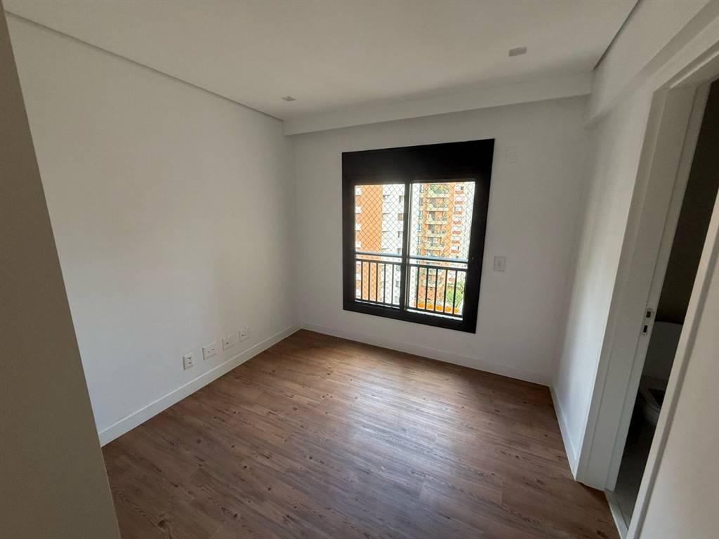 Apartamento com 3 quartos e 226 m² em Vila Guilhermina, Praia Grande