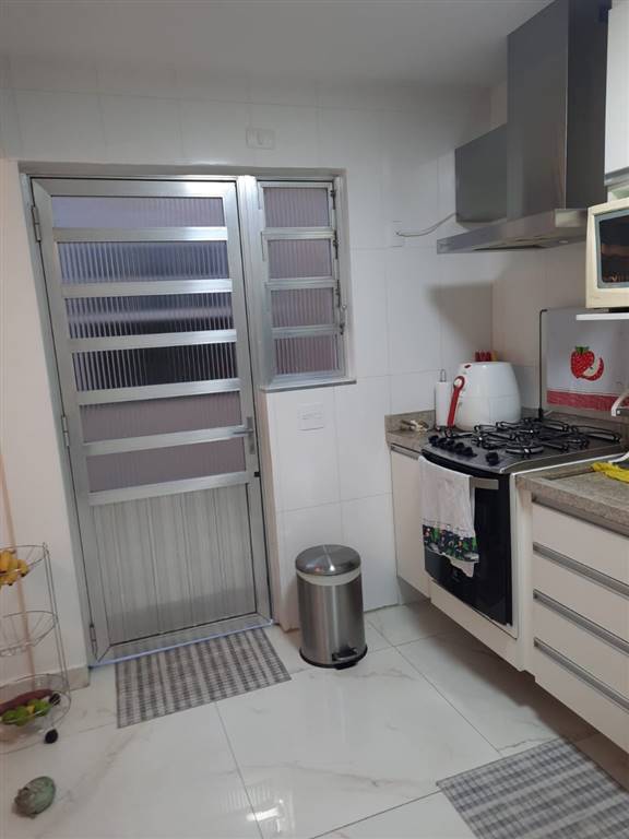 Casa com 2 quartos e 80 m² em Vila Guilhermina, Praia Grande