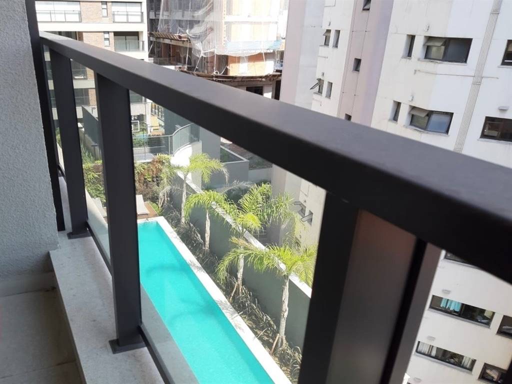 Apartamento com 1 quarto e 27 m² em Vila Guilhermina, Praia Grande