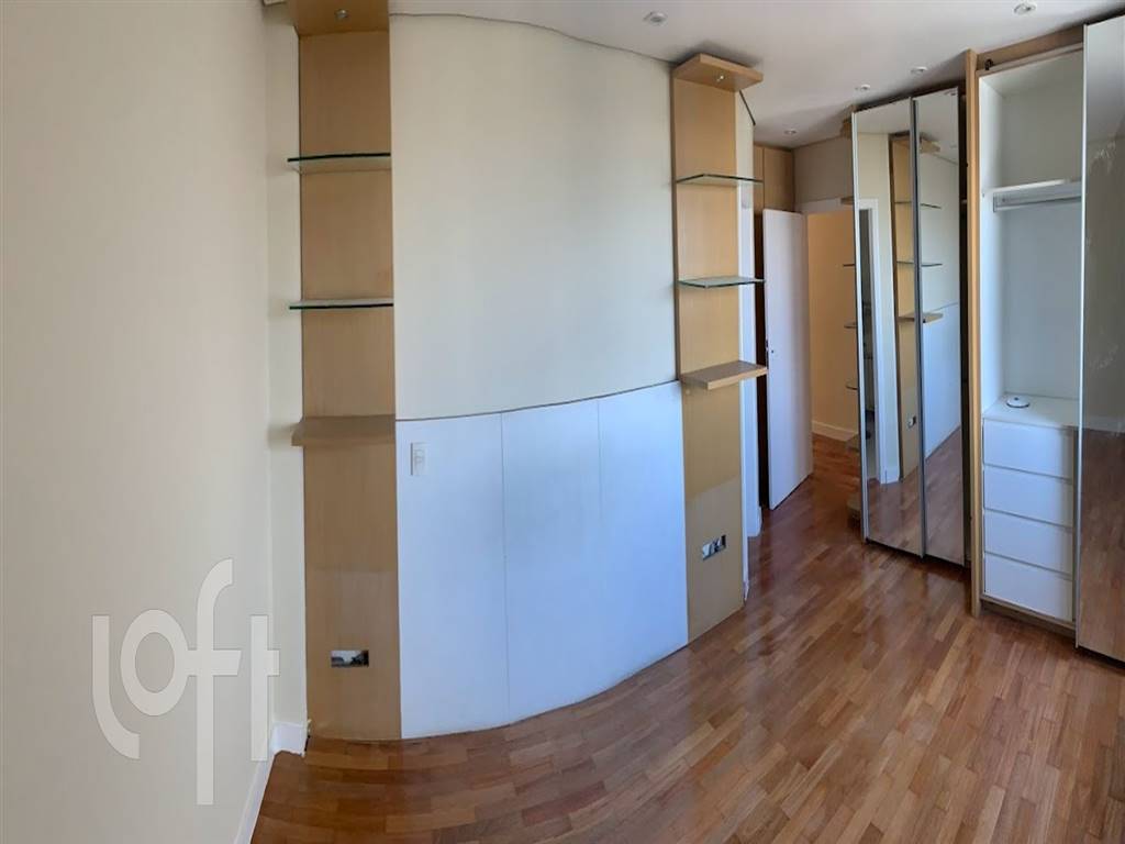 Apartamento com 3 quartos e 220 m² em Vila Guilhermina, Praia Grande