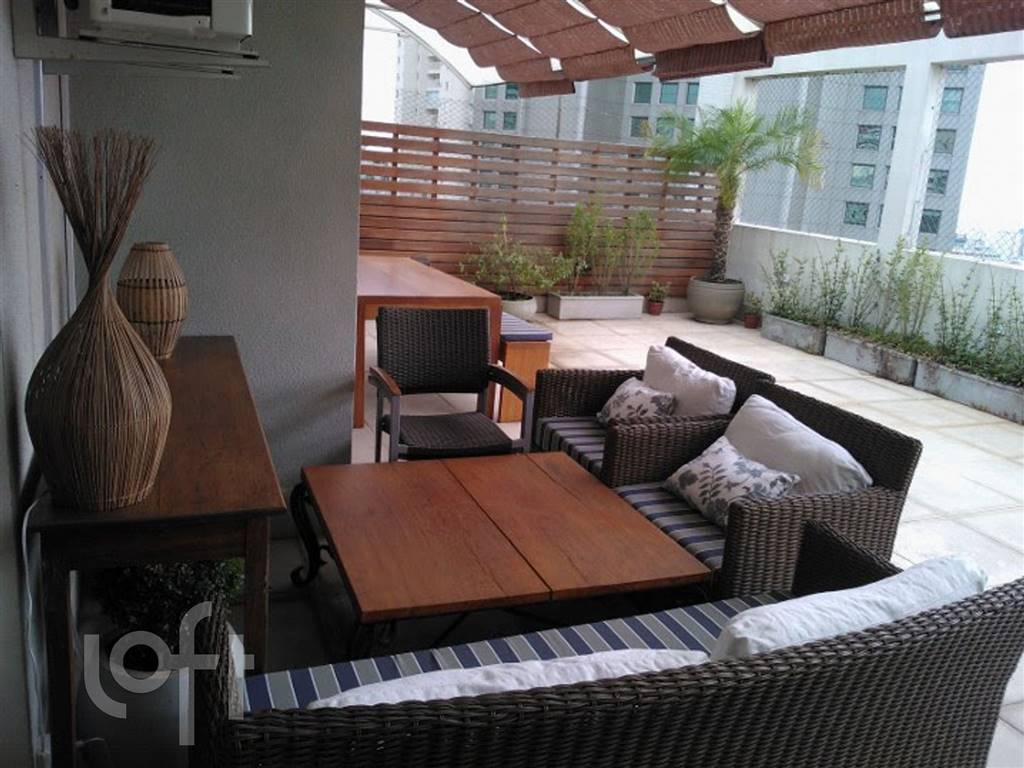 Apartamento com 3 quartos e 220 m² em Vila Guilhermina, Praia Grande
