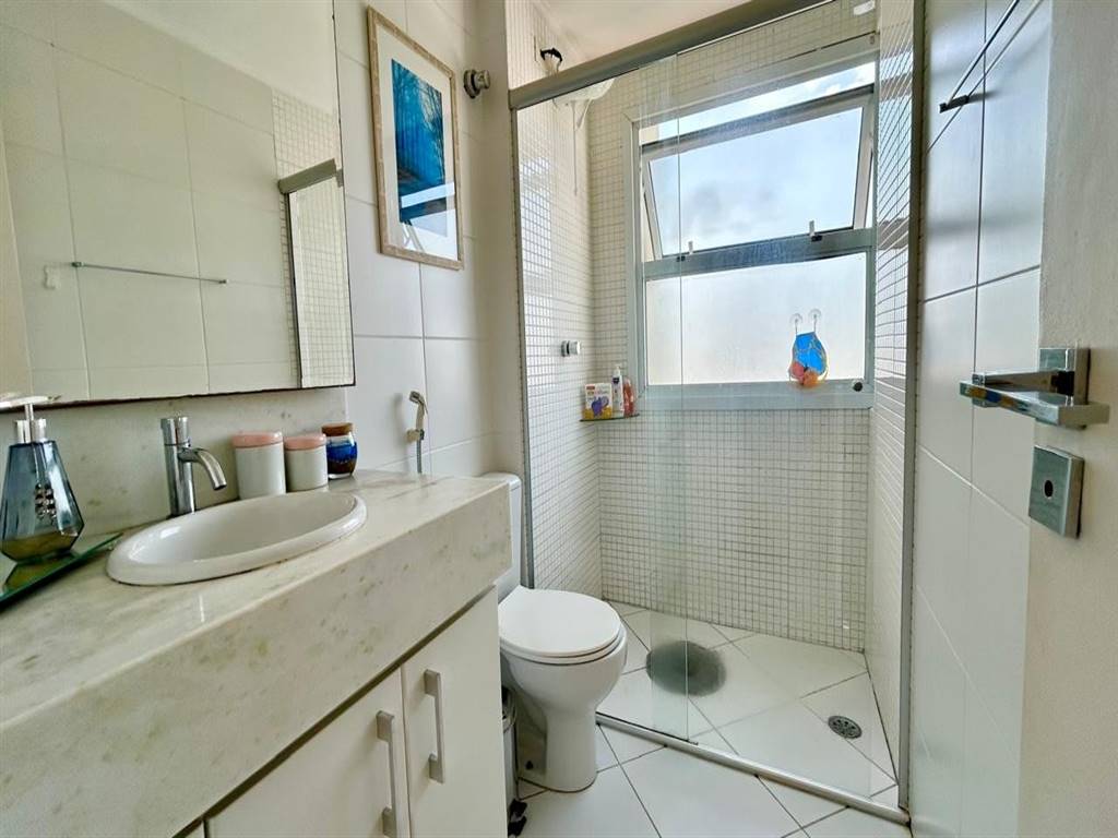 Apartamento com 2 quartos e 124 m² em Vila Guilhermina, Praia Grande