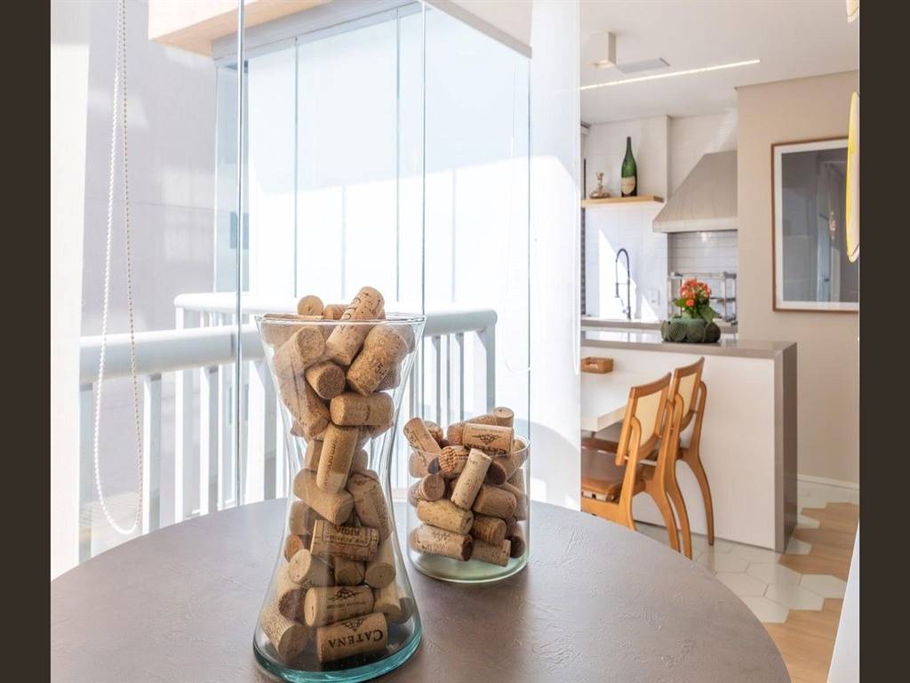 Apartamento com 2 quartos e 76 m² em Vila Guilhermina, Praia Grande