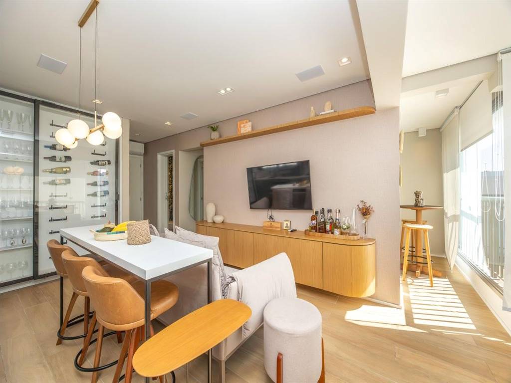 Apartamento com 2 quartos e 76 m² em Vila Guilhermina, Praia Grande