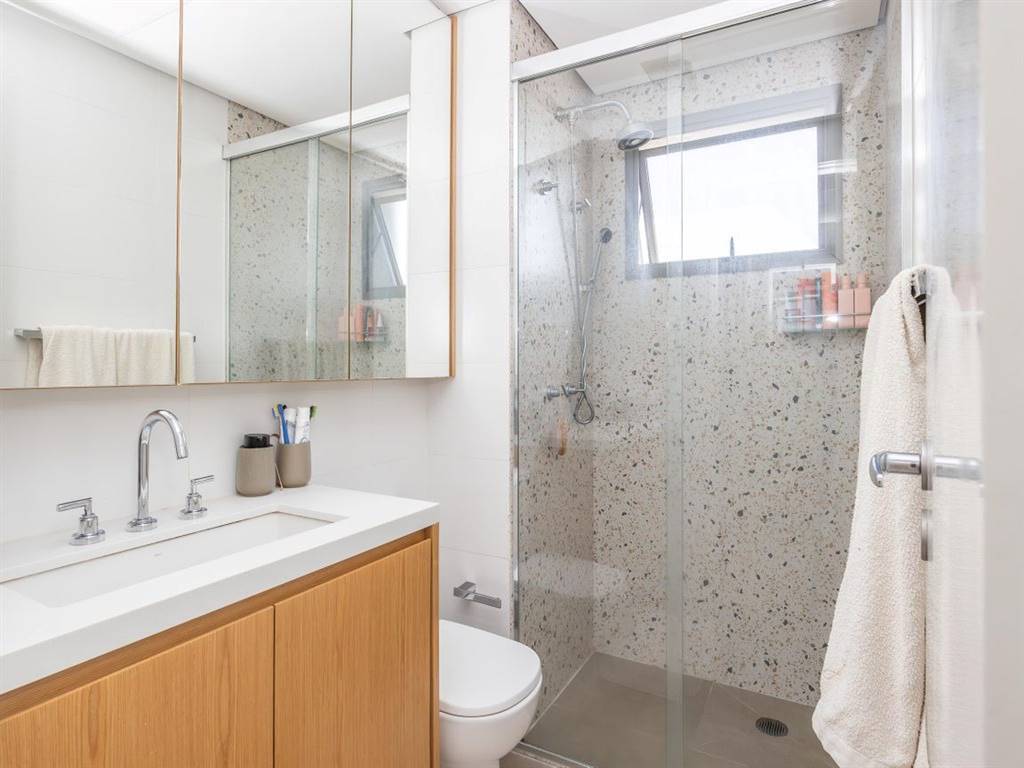 Apartamento com 2 quartos e 76 m² em Vila Guilhermina, Praia Grande