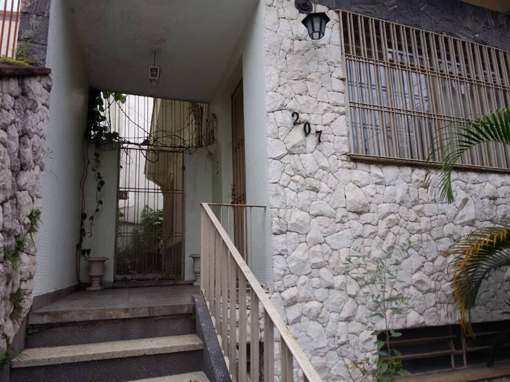 Casa com 2 quartos e 210 m² em Vila Guilhermina, Praia Grande