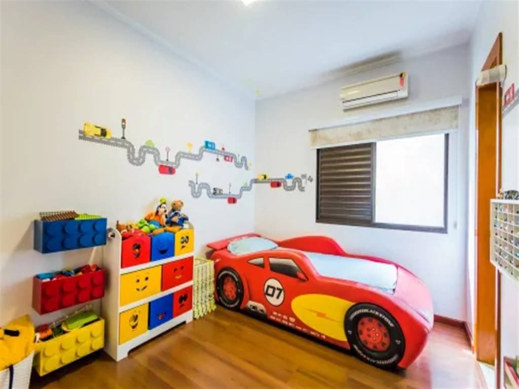 Casa com 4 quartos e 280 m² em Vila Guilhermina, Praia Grande