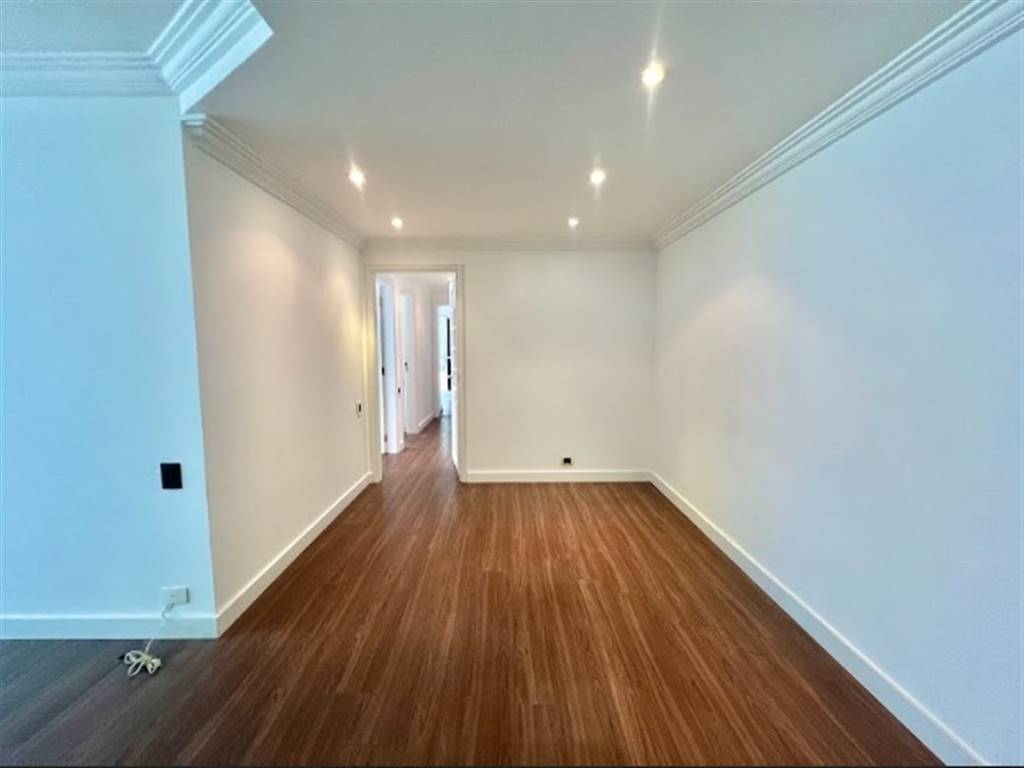 Apartamento com 3 quartos e 130 m² em Vila Guilhermina, Praia Grande