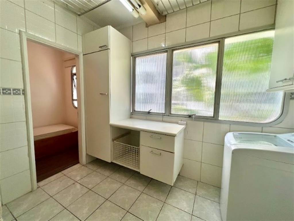 Apartamento com 3 quartos e 130 m² em Vila Guilhermina, Praia Grande