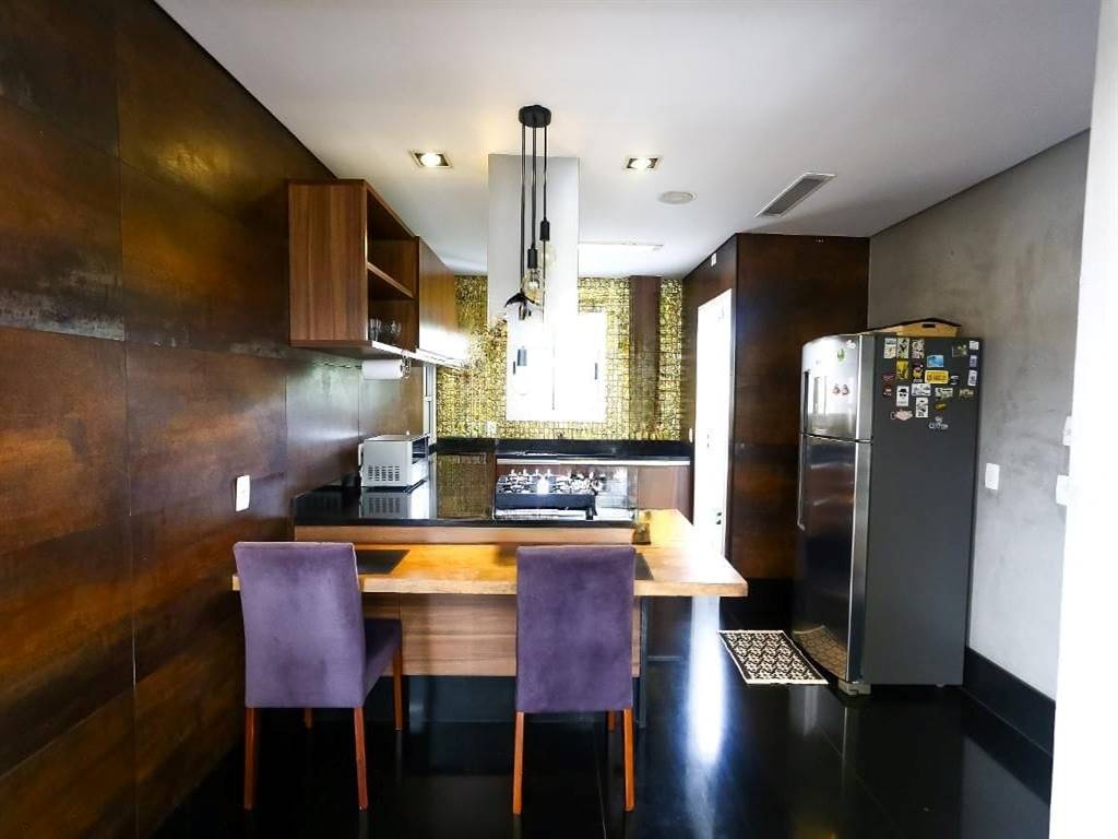 Apartamento com 2 quartos e 210 m² em Vila Guilhermina, Praia Grande