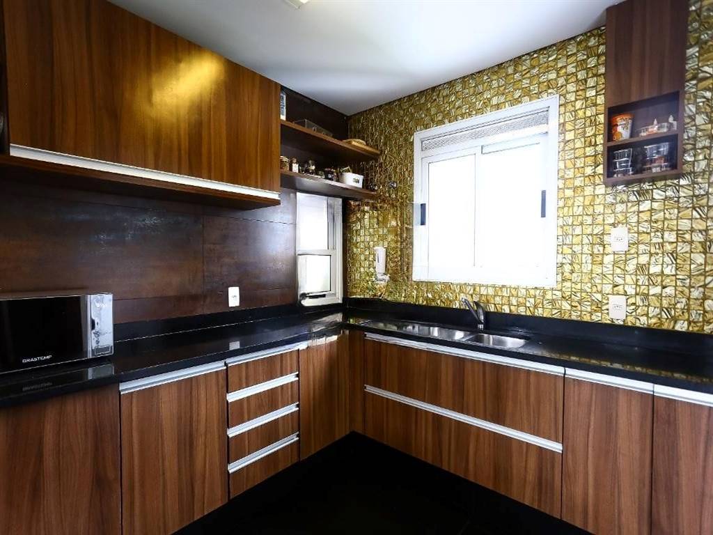 Apartamento com 2 quartos e 210 m² em Vila Guilhermina, Praia Grande