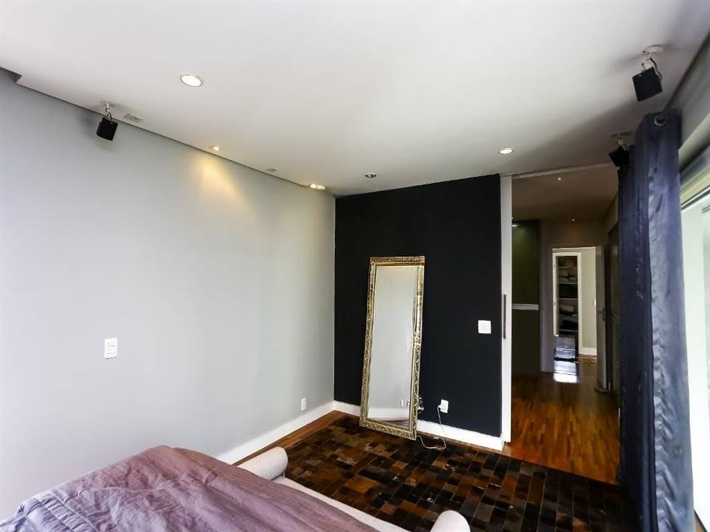 Apartamento com 2 quartos e 210 m² em Vila Guilhermina, Praia Grande